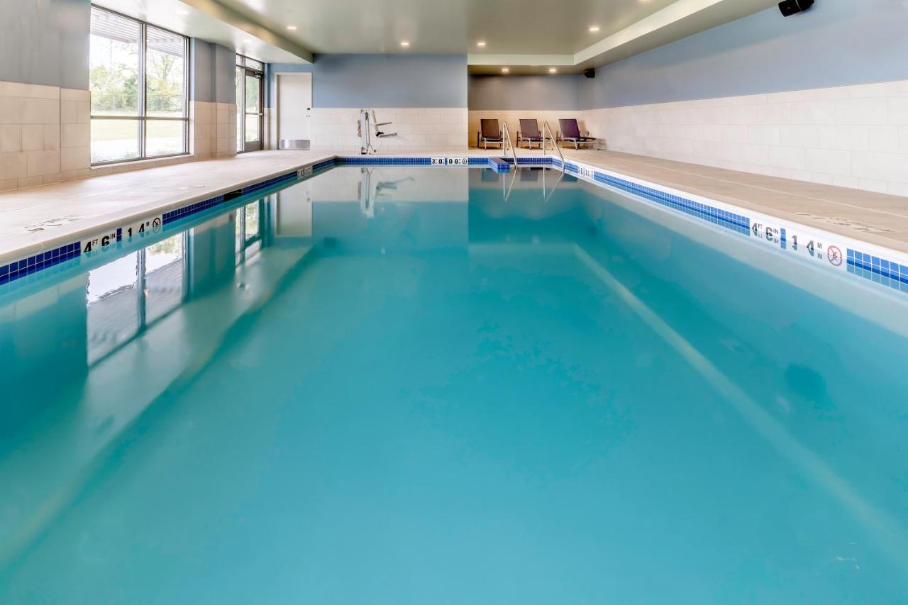 Holiday Inn Express & Suites - Milwaukee West Allis By Ihg Luaran gambar